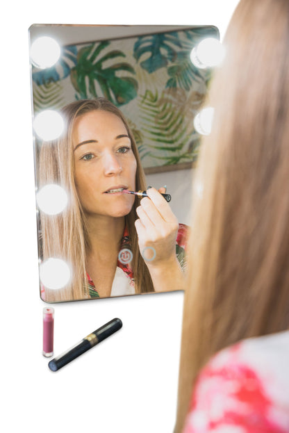 Rio hollywood glamour make up spiegel